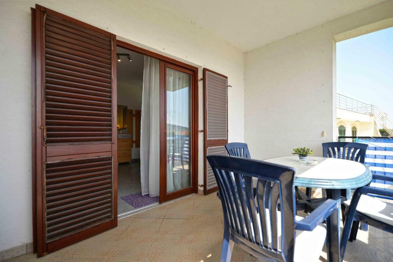Apartment Zena Murter Ngoại thất bức ảnh
